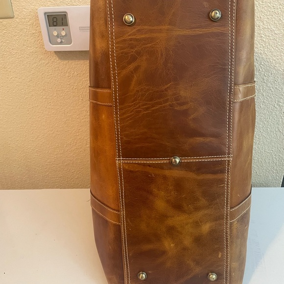 Komalc Duffle Bag For Men & Women - Picture 5 of 9